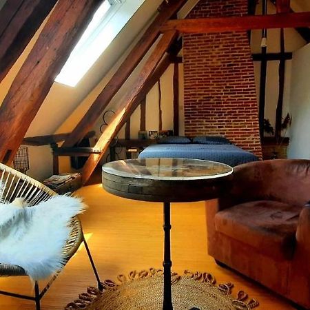 ボーヴェLoft De Charme A 150M De La Cathedraleアパートメント エクステリア 写真